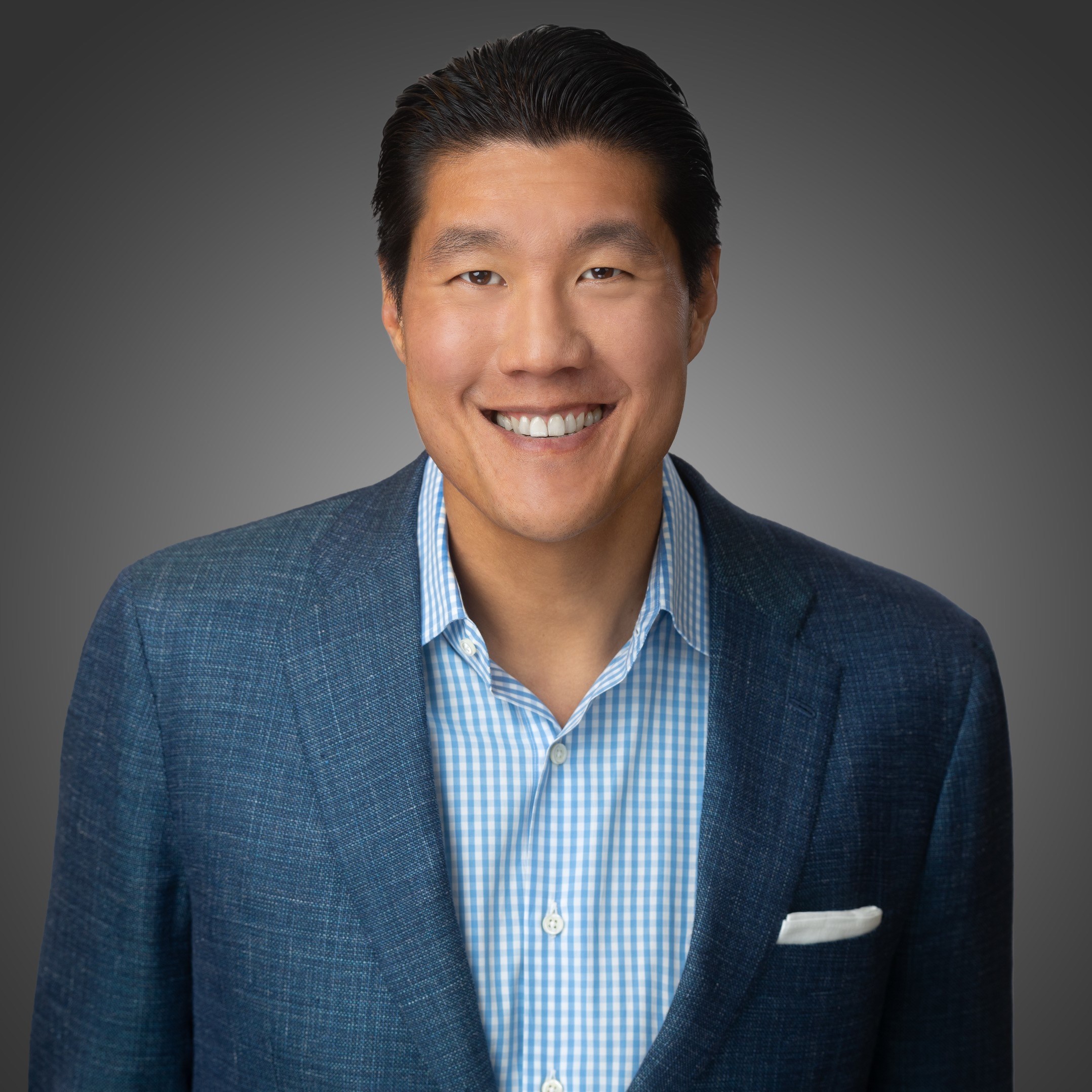 Dr. Chris Chen